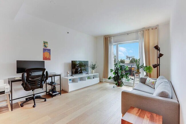 Photo - 181 18th St Unit 206