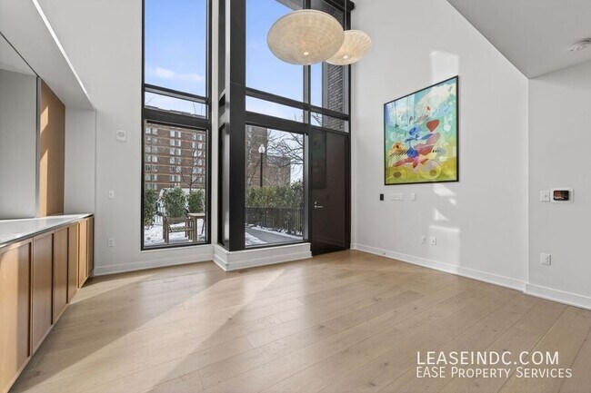 Photo - 1332 8th St NW