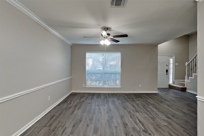 Photo - 10011 Storm Meadow Dr