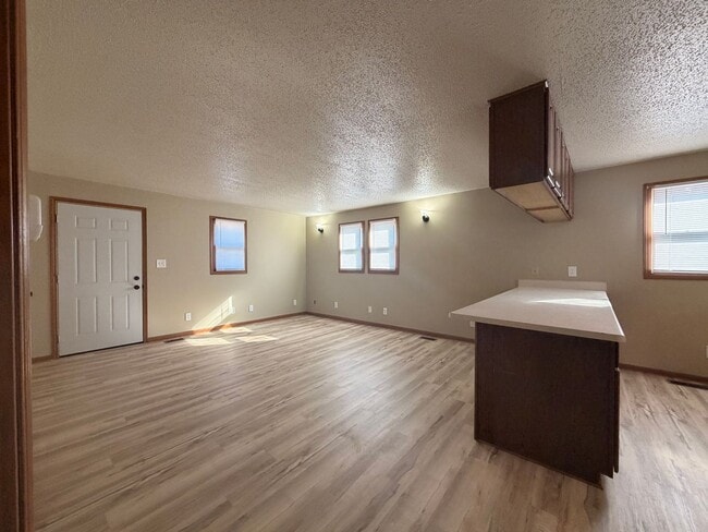 Building Photo - 1402 S 24th St Unit = 1402 S 24th Street