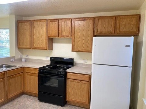 Photo - 13023 Pleasant Valley Dr