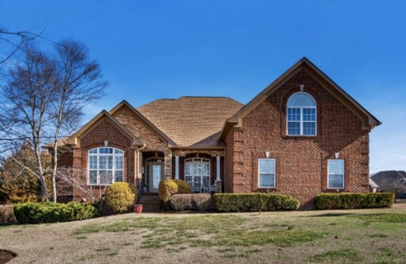 Photo - 301 Chamblee Ct