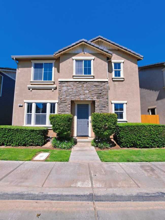 Building Photo - Two-Story Home in a Secure Gated Community...
