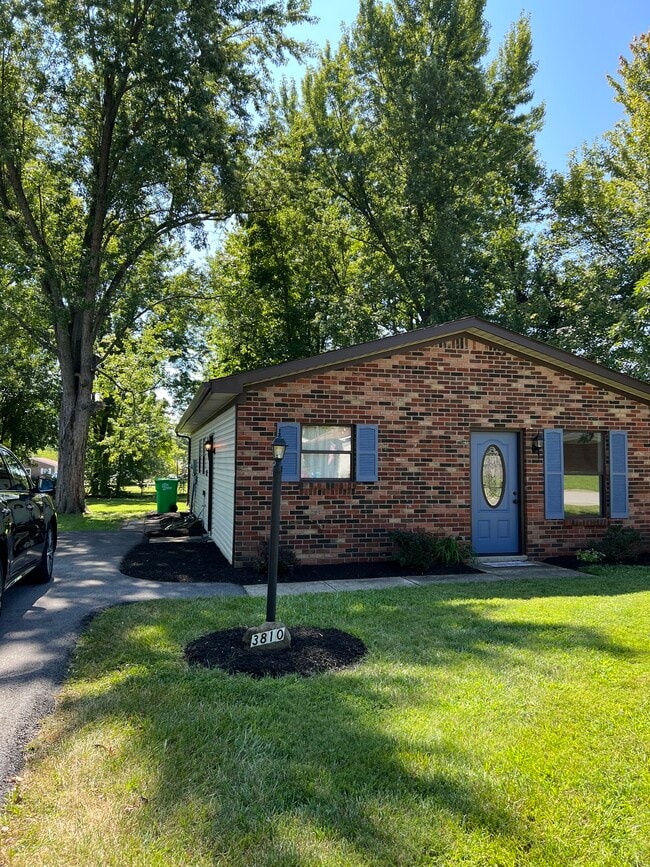 Photo - 3810 Carver St House