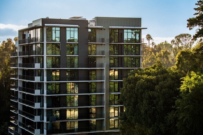 Photo - Rainford Apartments