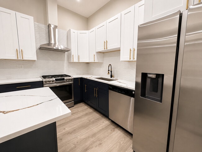 Photo - 3214 W Lawrence Ave Unit 2D