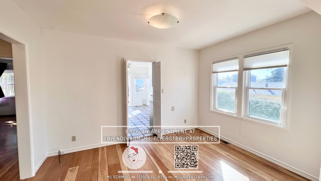 Photo - Spacious 2 bedroom Home w/ Backyard, Garage, and pet friendly!