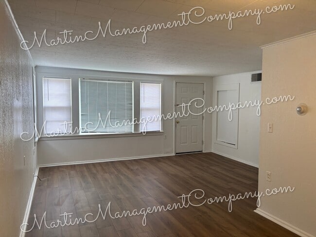 Photo - 1844 S Beacon Ave