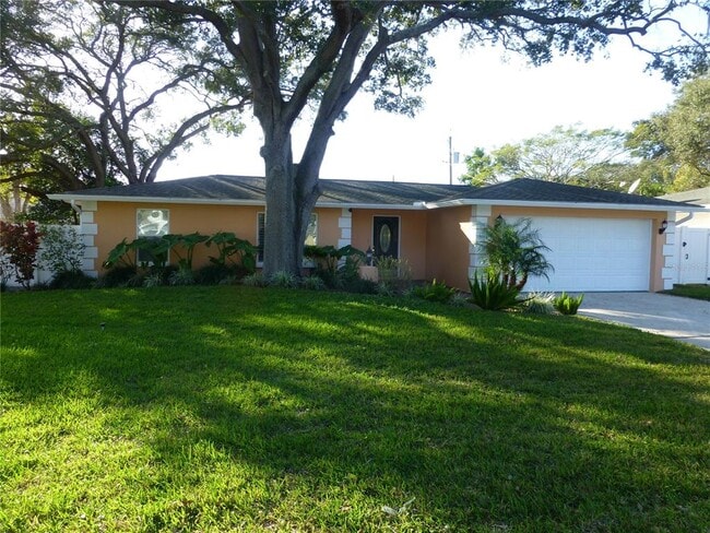 Photo - 752 Patricia Ave