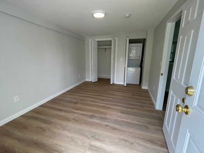 90 Prospect St Unit Basement