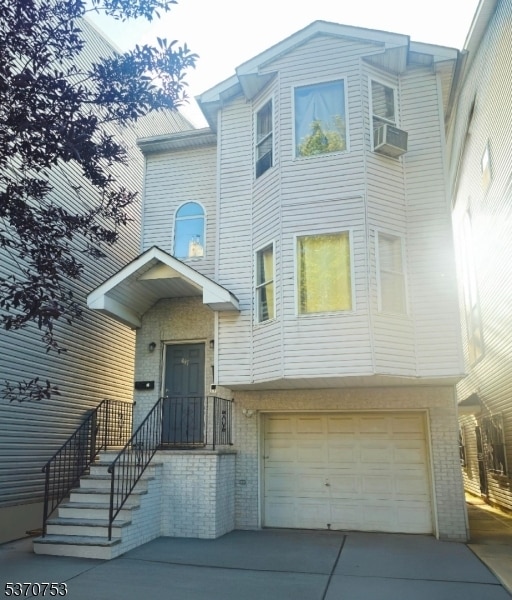 Building Photo - 447 S 18th St Unit 1-1 Rental