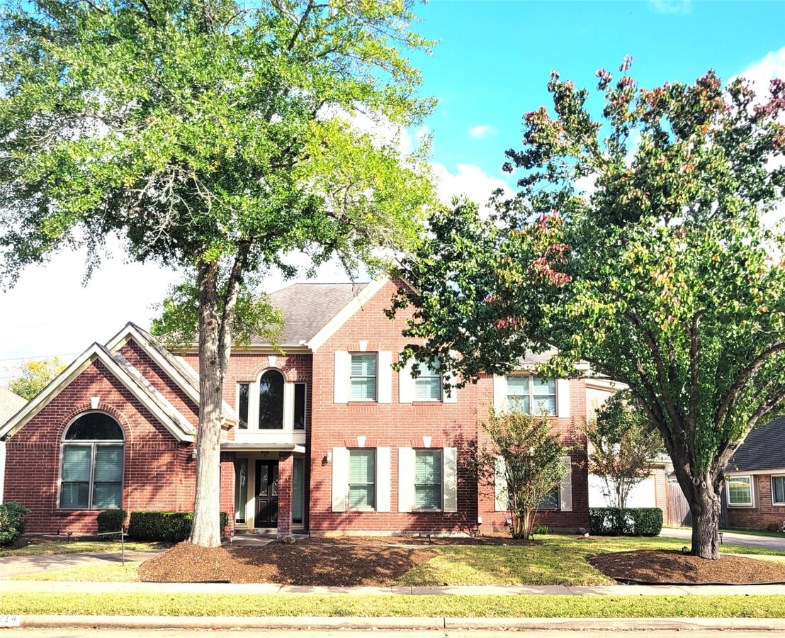 Photo - 2214 Old S Dr