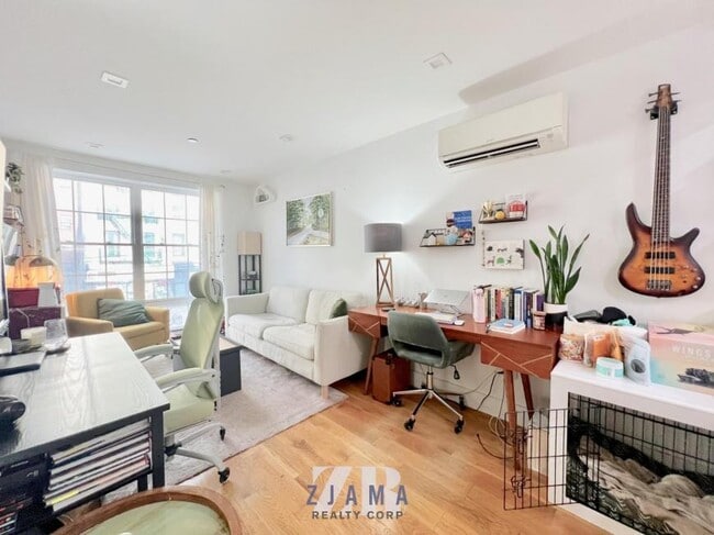 1 bedroom in BROOKLYN NY 11216 - 1 bedroom in BROOKLYN NY 11216 Condo Unit 2