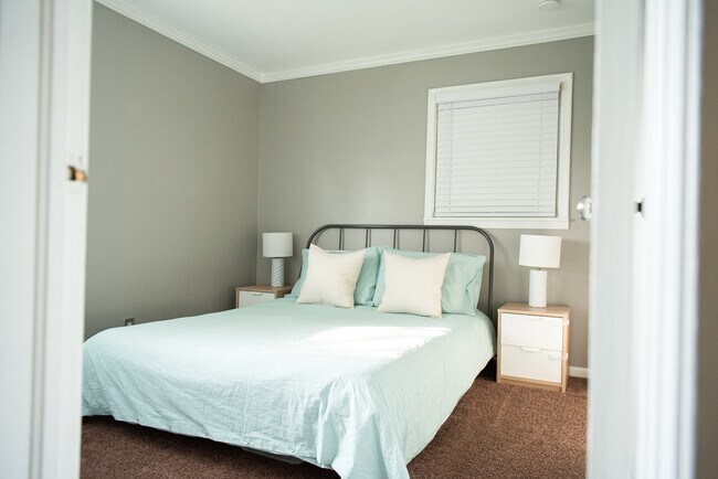 Photo - 6812 Voyager Pl