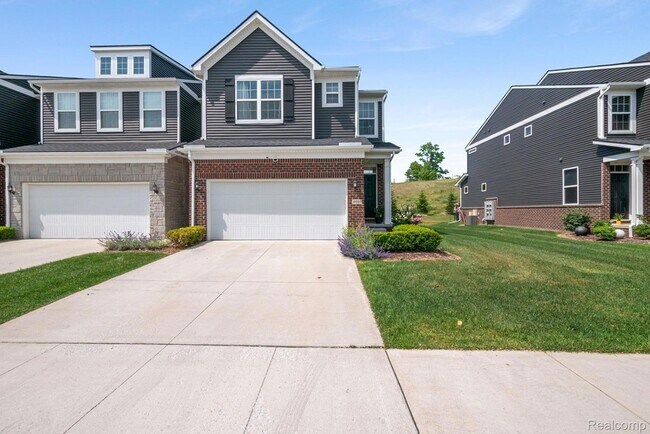 4691 Broomfield Wy Unidad 5