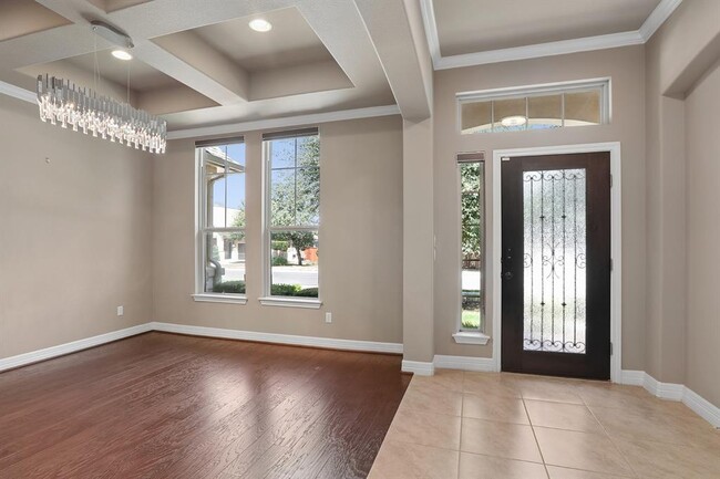 1700 Snyder Trail