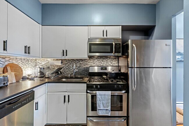 Photo - 935 Park Ave Unidad 5S