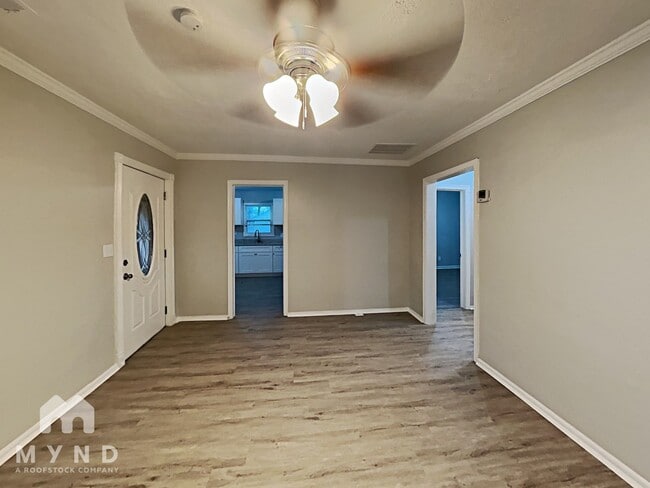 Photo - 3033 Washington Rd