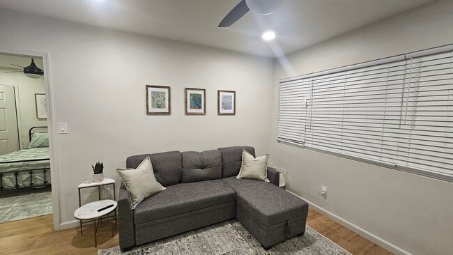 Photo - 6025 Dipper St