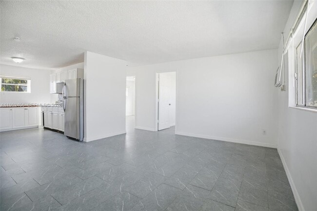 Photo - 907 N 20th St Unidad B