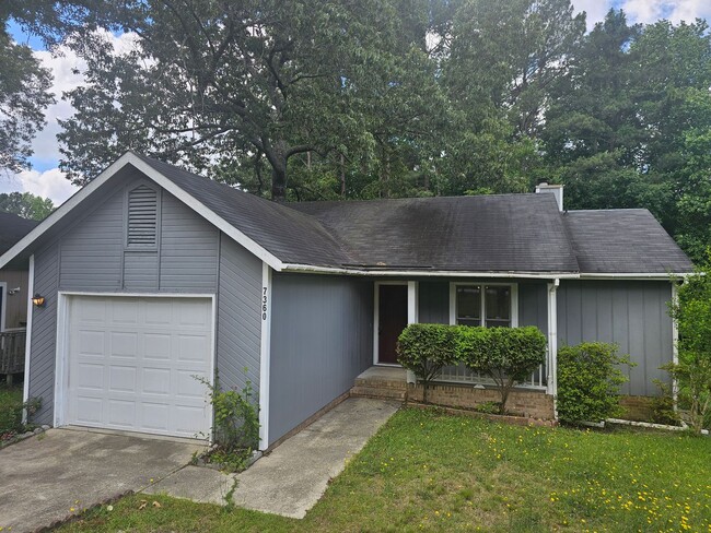 SPECTACULAR 3 Bedroom home!! - SPECTACULAR 3 Bedroom home!!