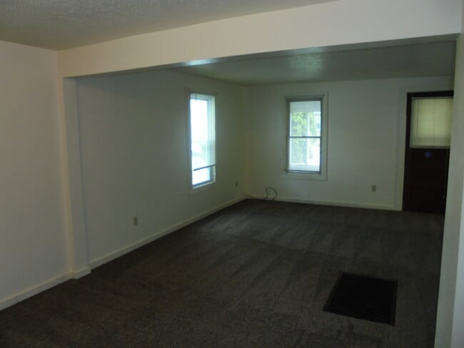 Photo - 605 2nd St Unit A