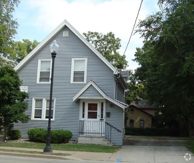 Building Photo - 612 Jackson St Unit Jackson, 612 Lower Rental