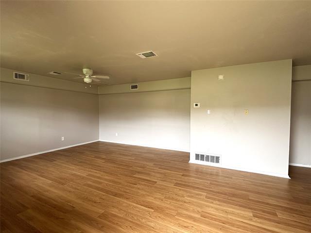 Photo - 1814 Spring Lake W