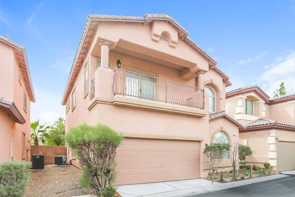 Photo - 8307 Amtrak Express Ave