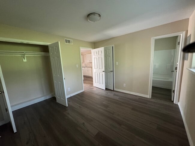 Photo - WillowBrook Apartments