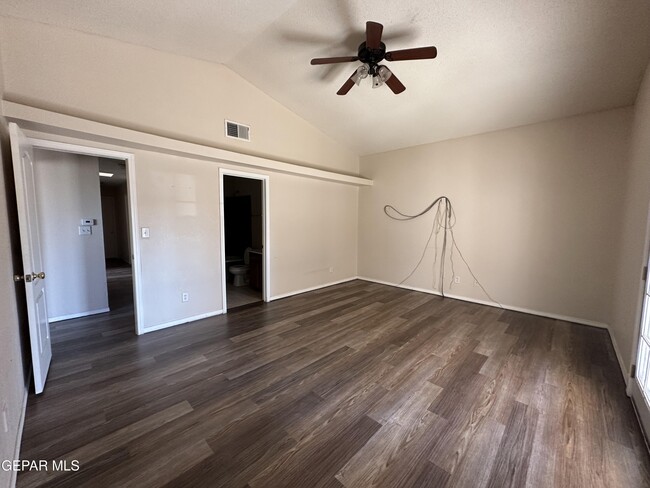 Photo - 14028 Tierra Halcon Dr