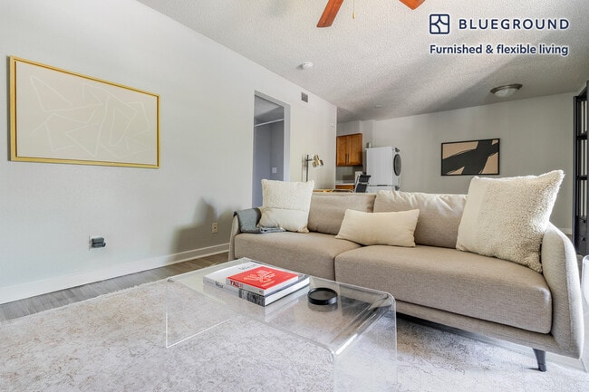 Photo - 1230 E 38th 1/2 St Unidad FL2-ID307