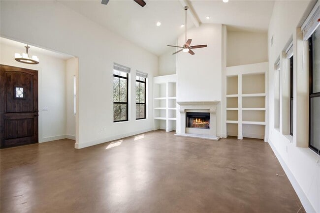 Photo - 18400 Lakepoint Cove