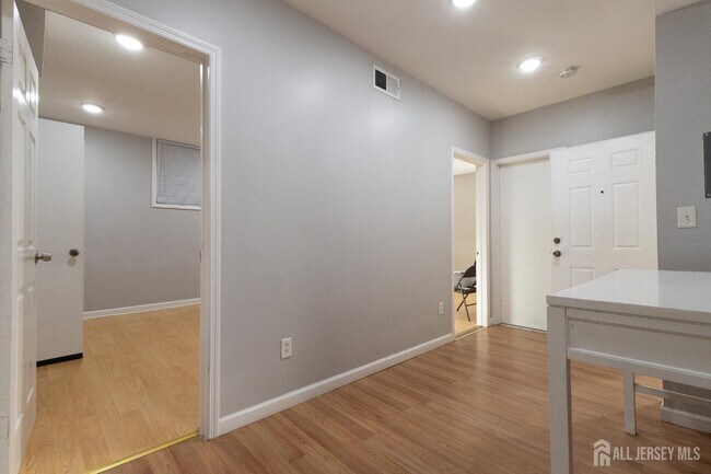 Photo - 158 Terrace Ave