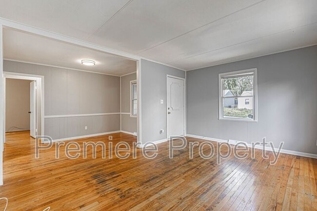 Photo - 1109 NE 44th St