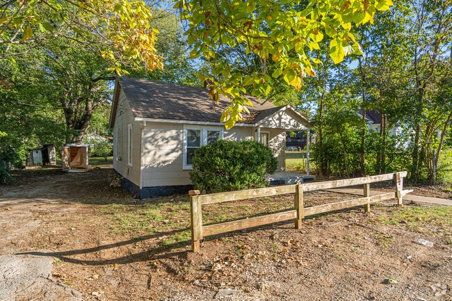 Building Photo - 206 Cherry Way Rental