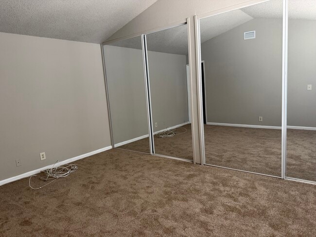 Photo - 807 Emperor Dr