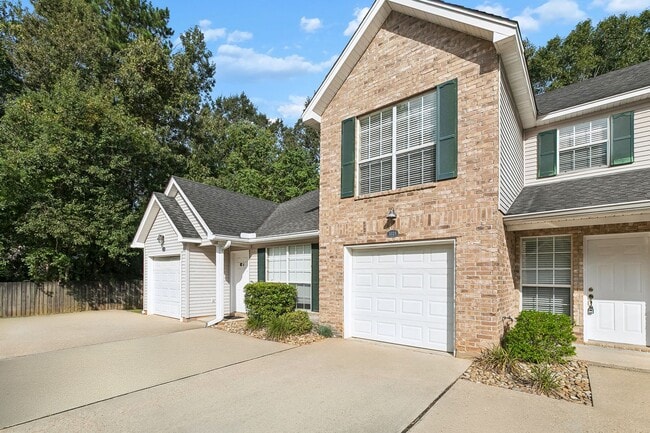 Building Photo - 102 Covington Meadow Cir