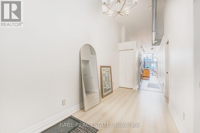 Photo - 276 King St W Unit 316