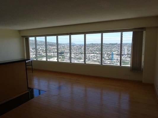 Photo - 2525 Date St