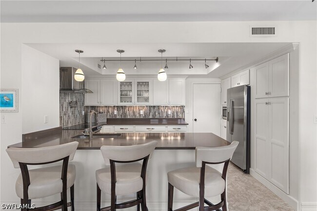 Photo - 3115 Gulf Shore Blvd N Unit 203S