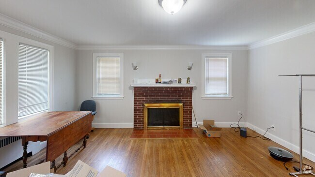 Building Photo - 25 Greycliff Rd Unit 1 Rental