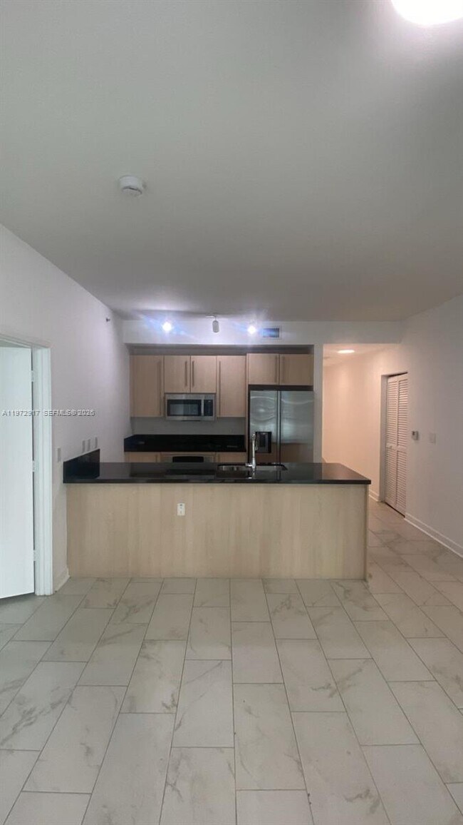 Photo - 1111 SW 1st Ave Unit 2016-N