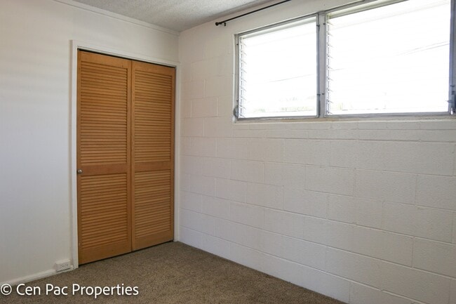 Photo - 95-023 Waihau St