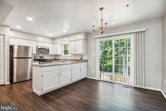 Photo - 1652 Willowwood Ct