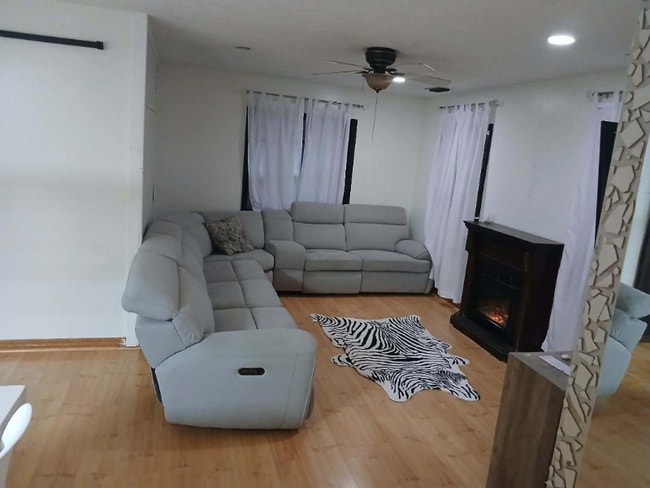 Photo - 3135 Allen Rd