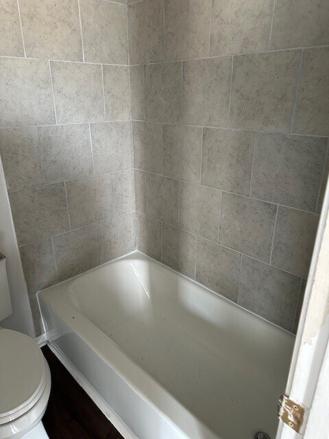 Photo - 8722 Maplecrest Dr