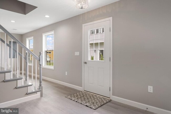 Photo - 2253 Papermill Rd