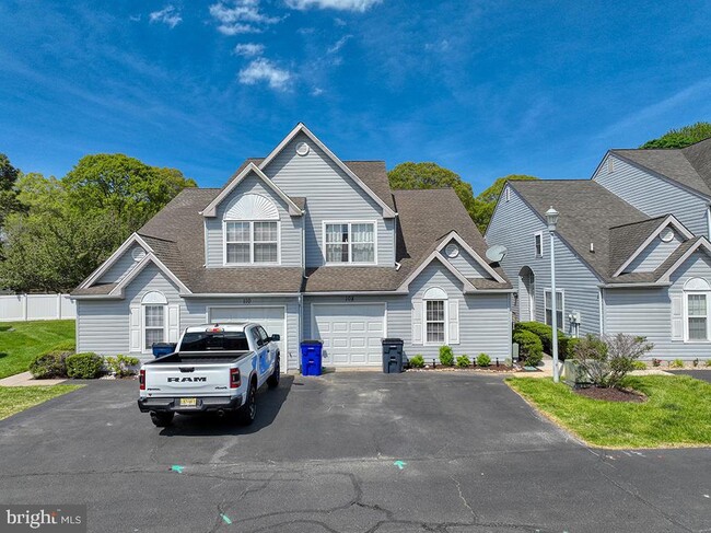 Photo - 108 Seabright Way