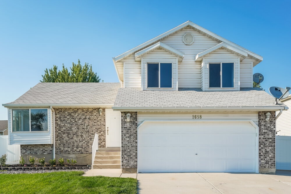 Photo - 1658 W 8430 S